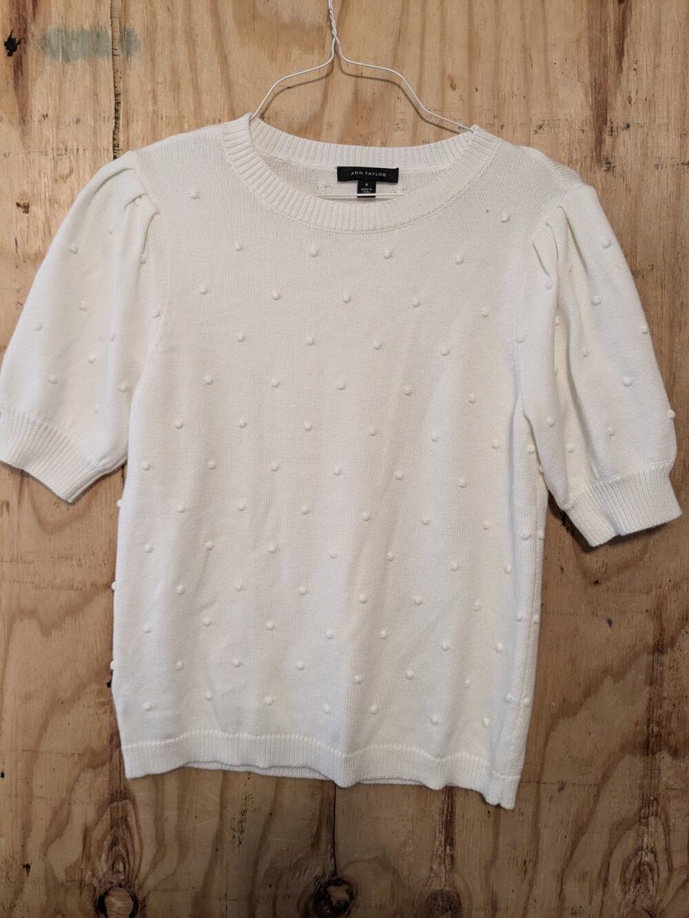 Ann Taylor Women's Sweater MEDIUM White Quarter Batwing Sleeve Dotted